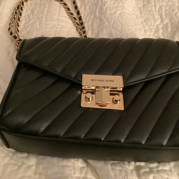 Michael Kors small black bag - Picture 1 of 2